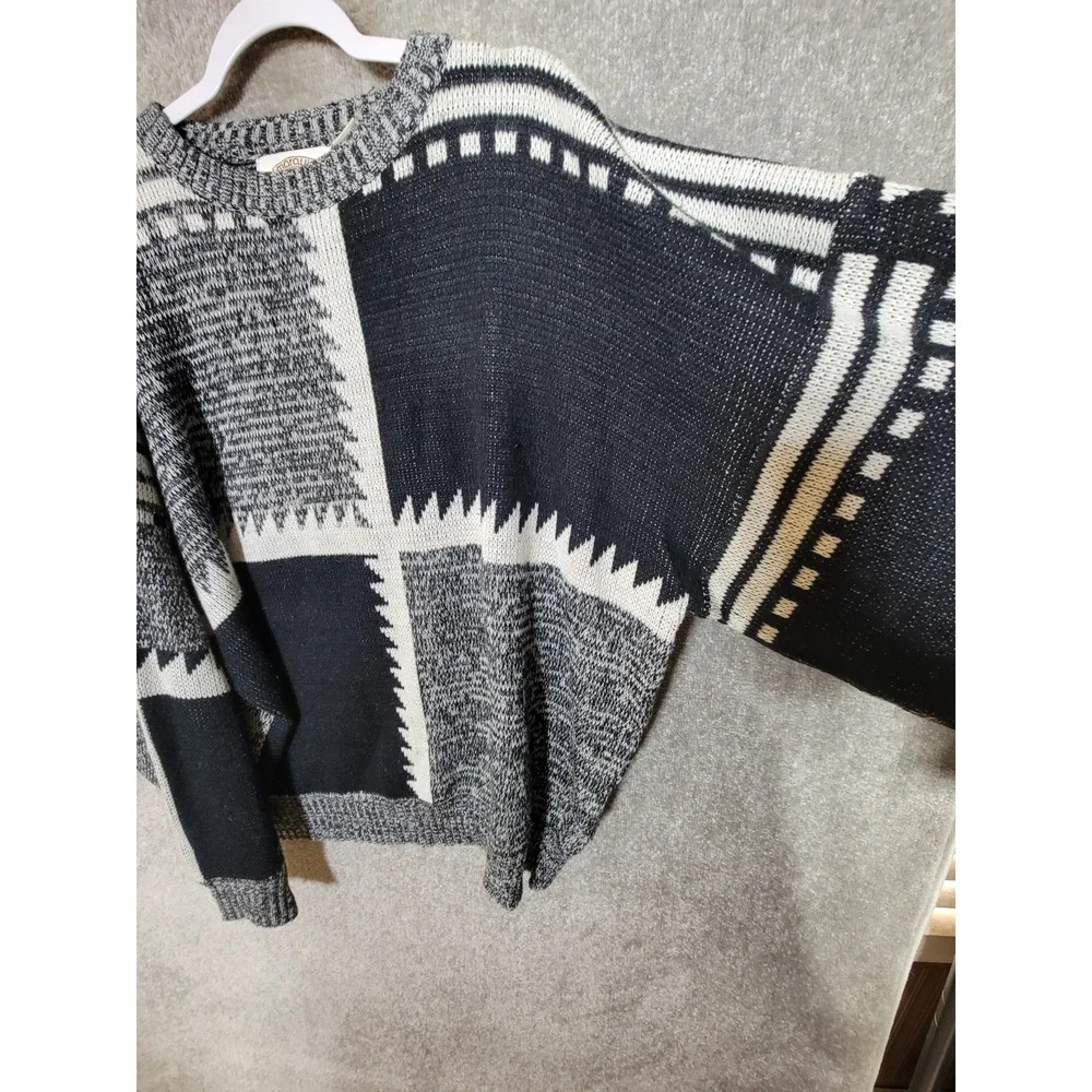 Vintage Marquis Sweater Mens Size 2X Black White Acrylic Drop Shoulder Crew Neck